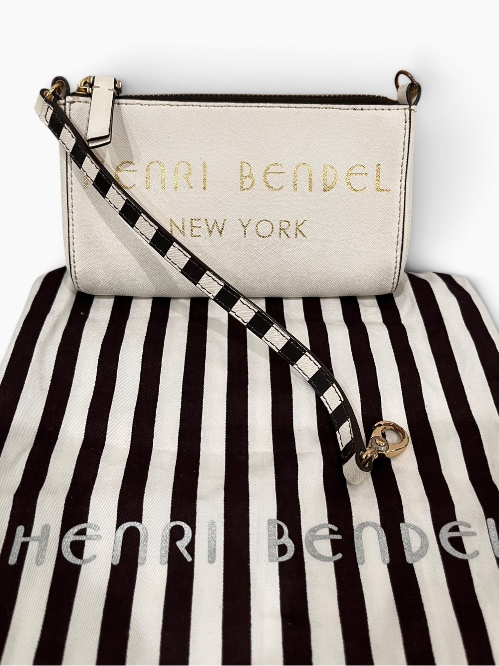 Henri Bendel New York RARE West 57th Saffiano Leather Wristlet Pouch NWOT